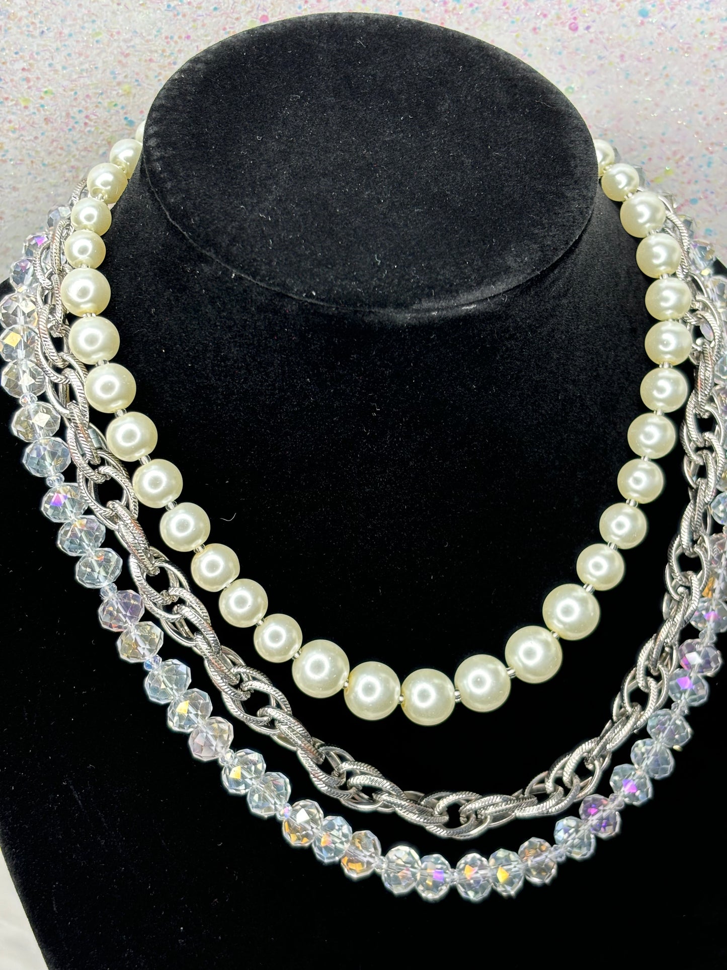 #0021 Multi-Layered Pearl-Metal-Bead Necklace