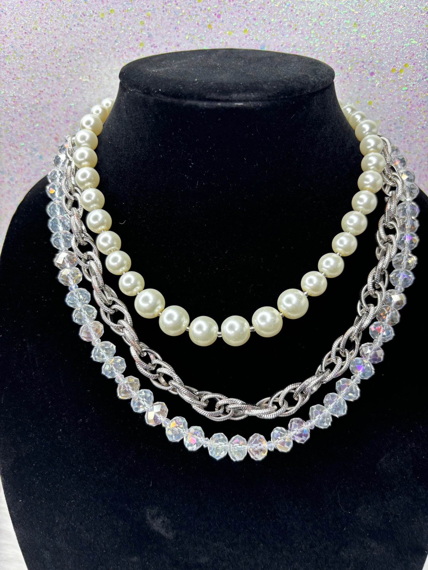 #0021 Multi-Layered Pearl-Metal-Bead Necklace