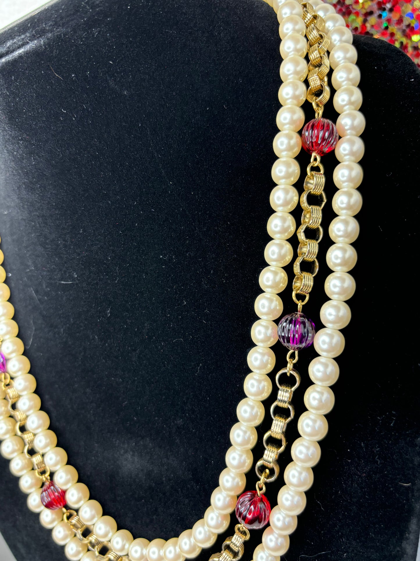 #0017 Vintage Costume Pearl and Beaded Necklace Gold Tone