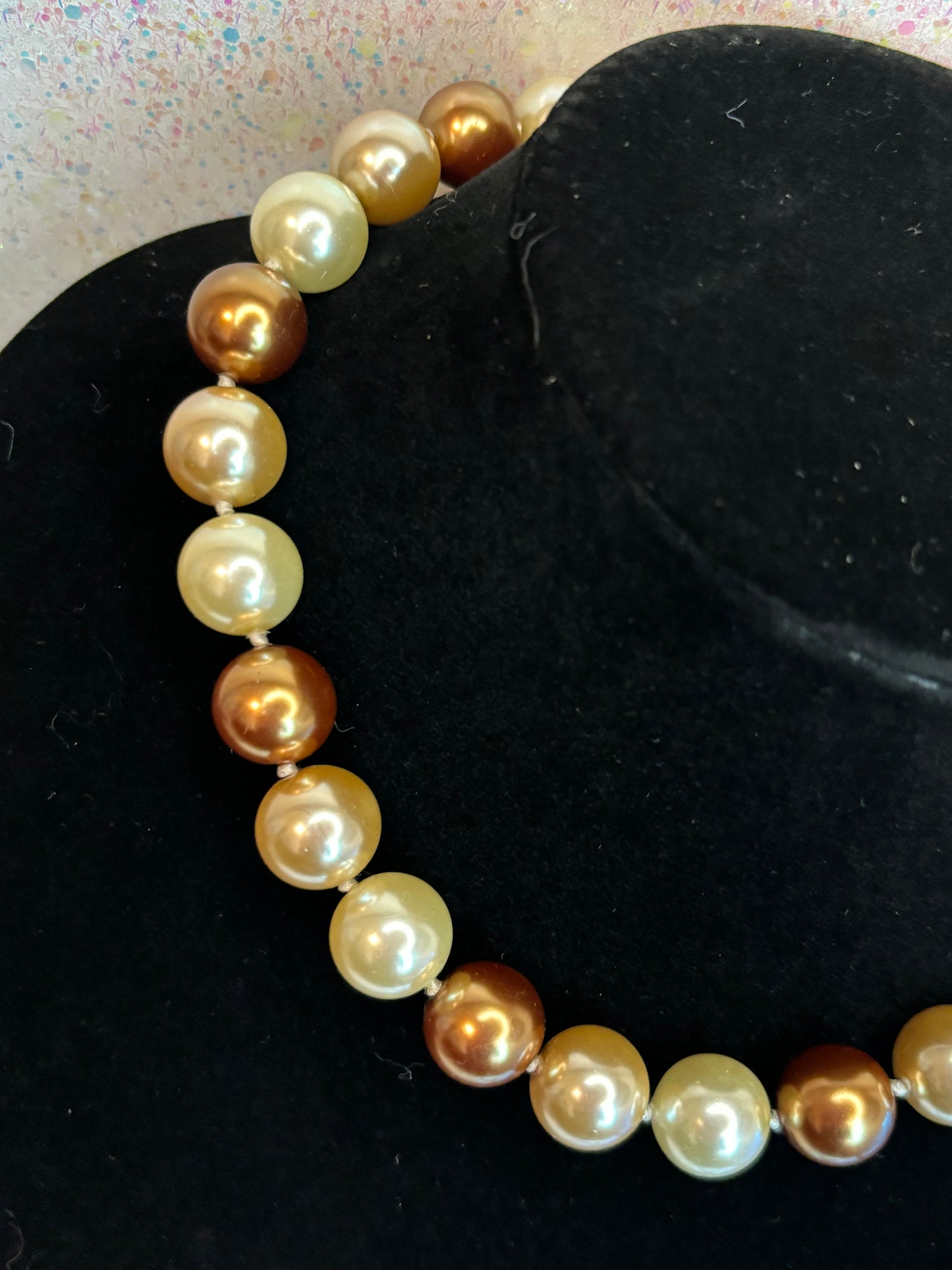 #0008 Brown/Nude Pearl Necklace