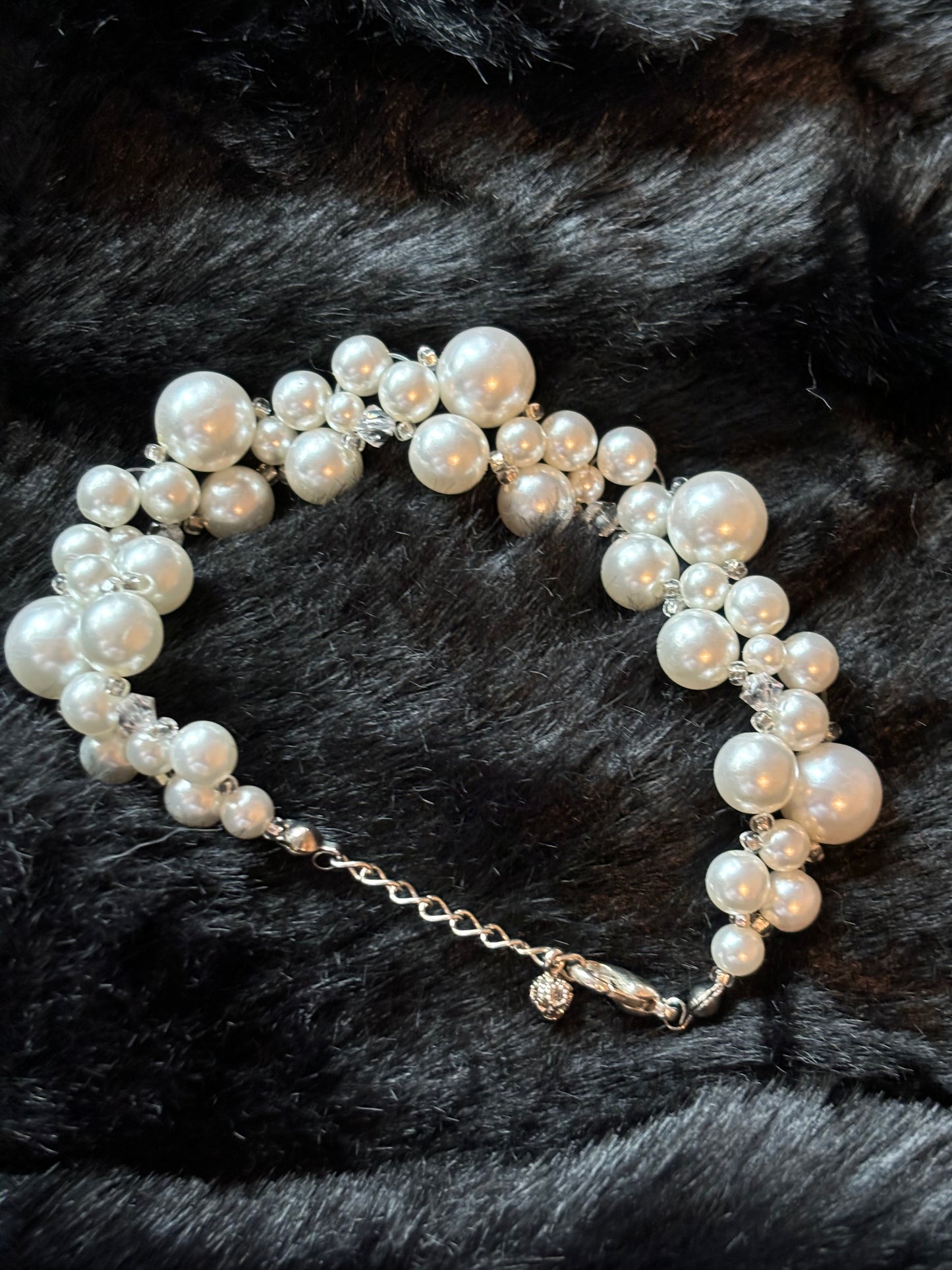 #0043 Faux Pearl Bracelet