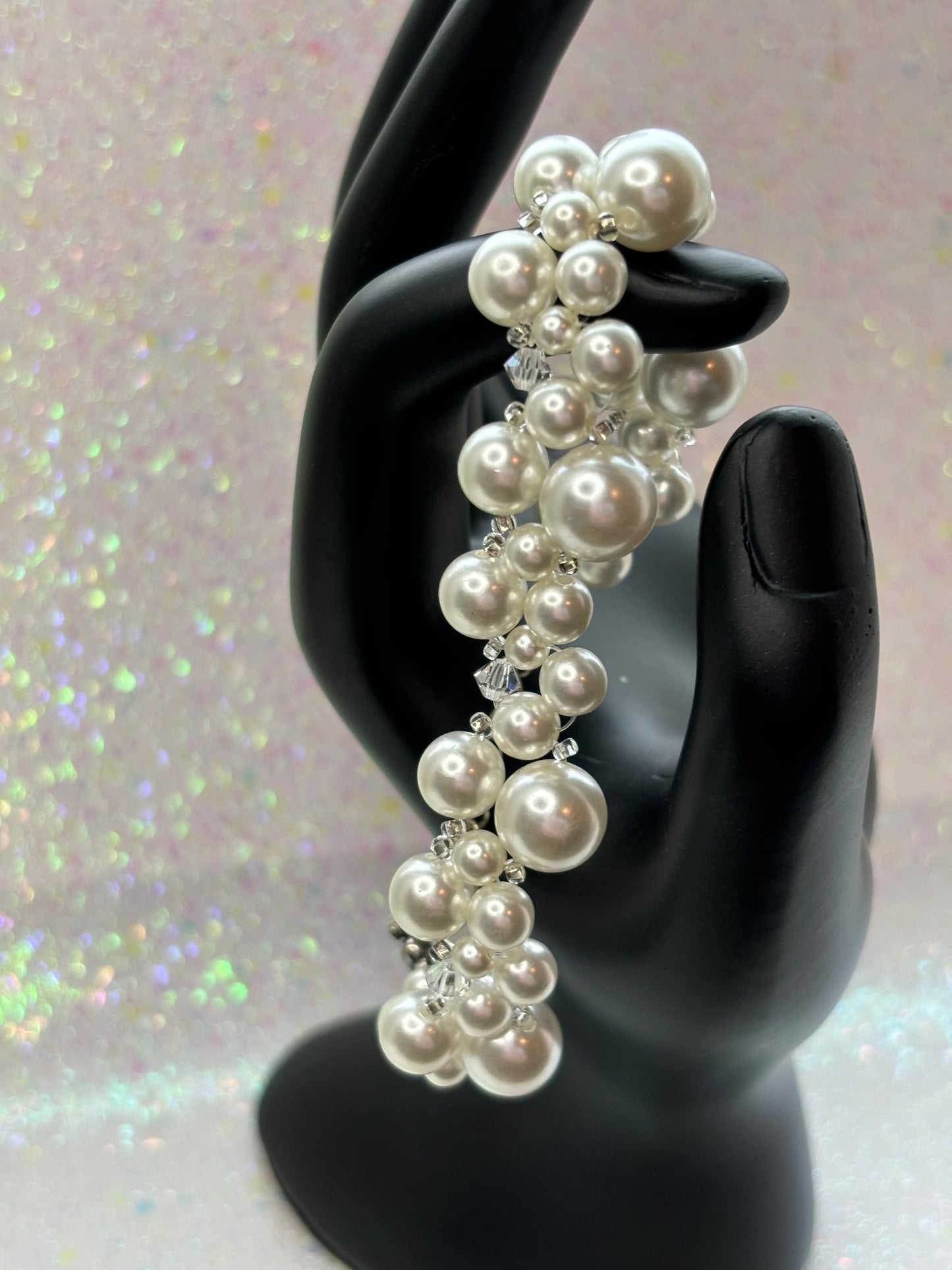 #0043 Faux Pearl Bracelet